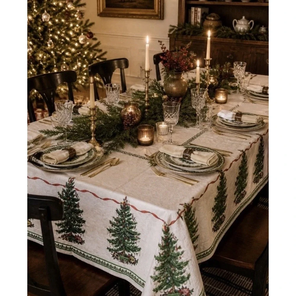 Avanti Spode Christmas Tree Rectangular Tablecloth 54"x116" Ivory Damask - Picture 1 of 3